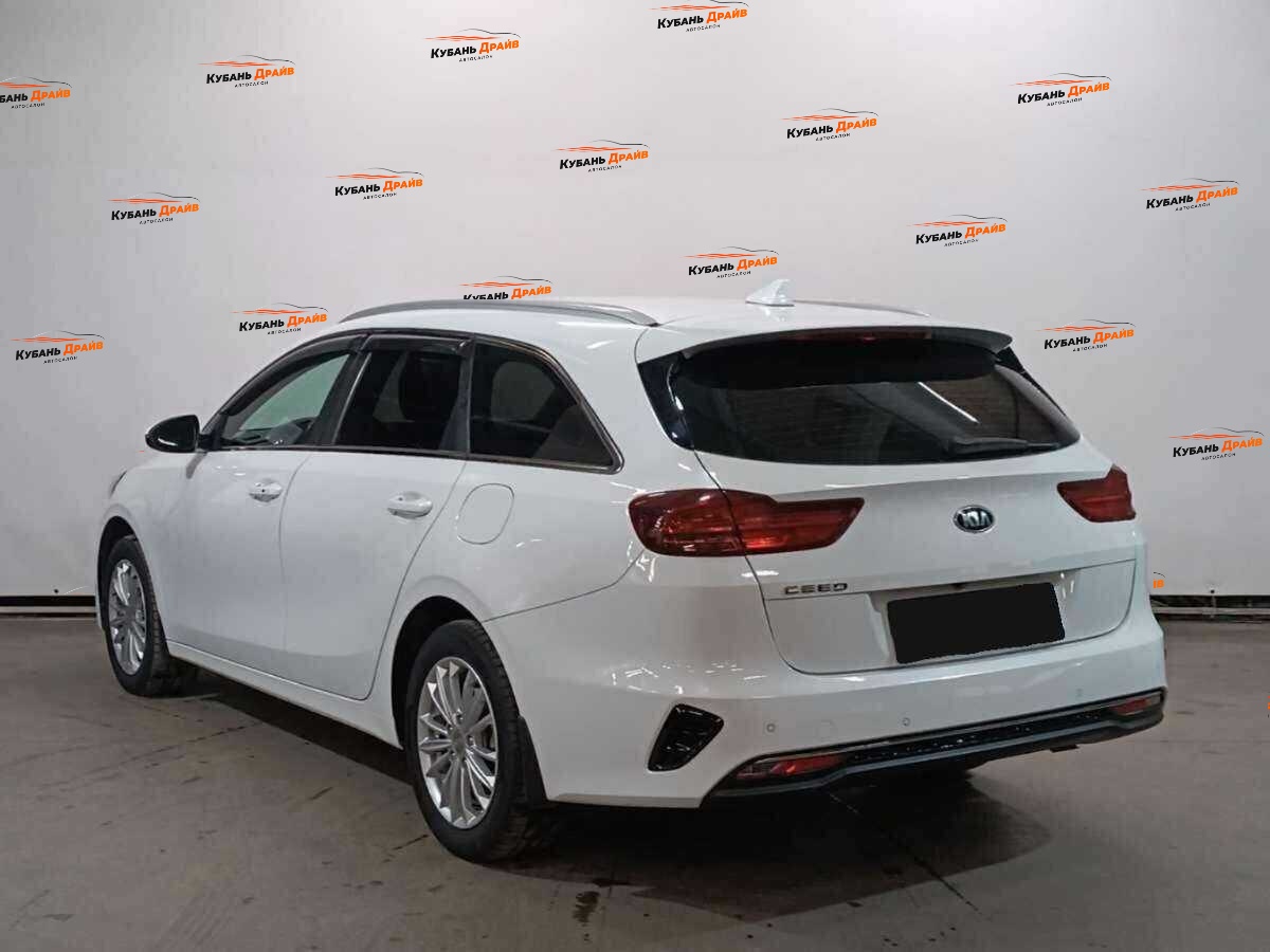 Kia Ceed 2021 года с пробегом. Фото: #6