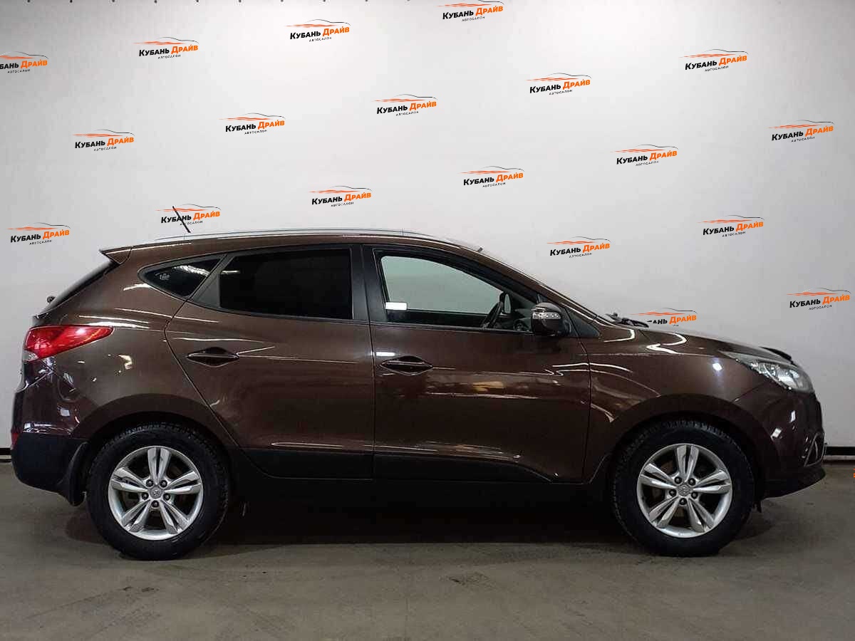 Hyundai ix35 2012 года с пробегом. Фото: #3