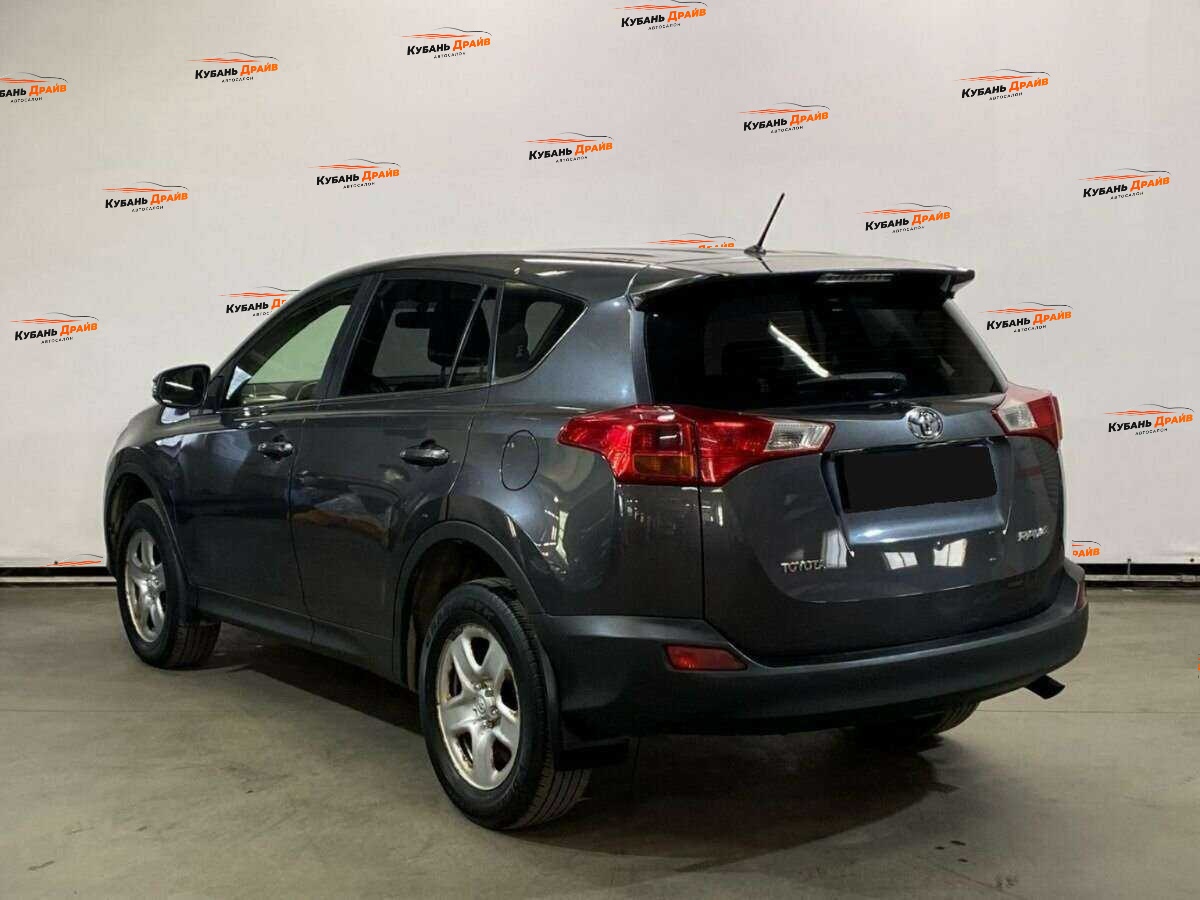 Toyota RAV4 2014 года с пробегом. Фото: #6