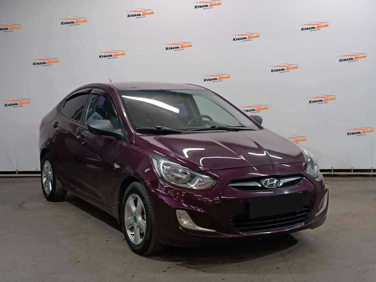 Hyundai Solaris 2012 года с пробегом. Фото: #2