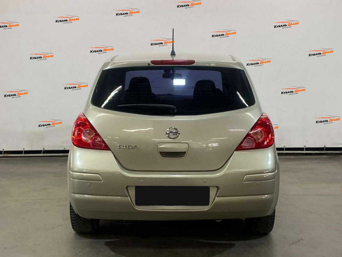 Nissan Tiida 2013 года с пробегом. Фото: #5