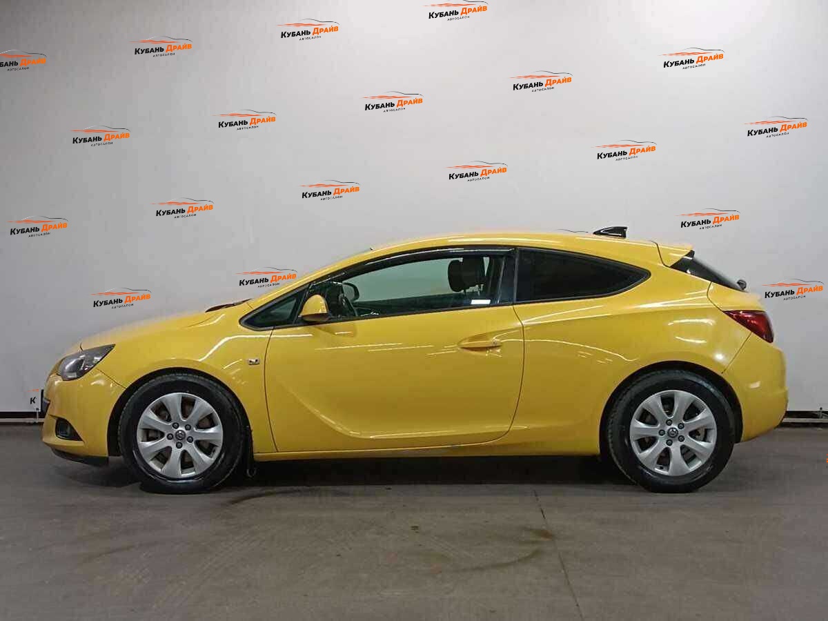 Opel Astra 2013 года с пробегом. Фото: #6