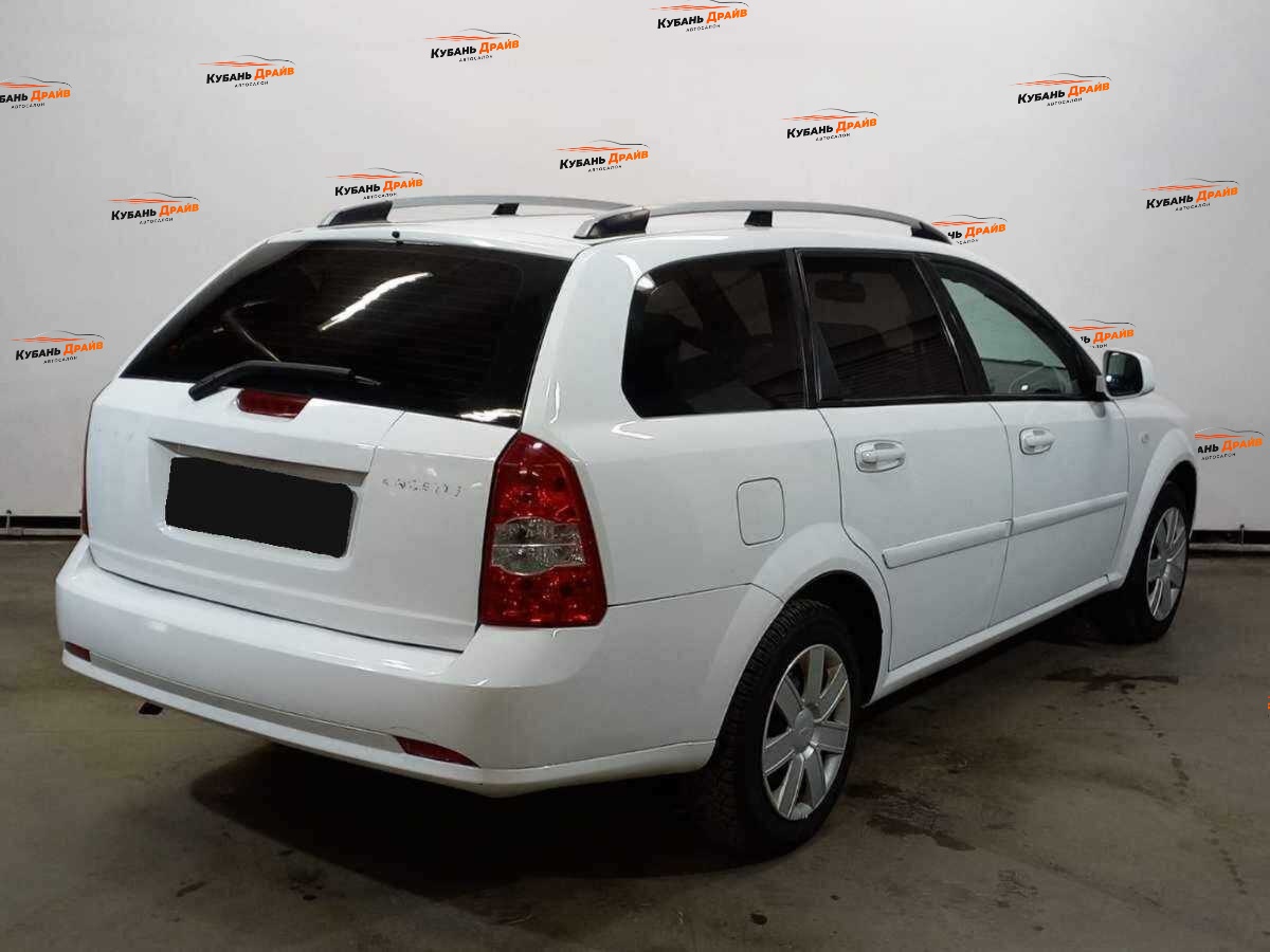 Chevrolet Lacetti 2012 года с пробегом. Фото: #4