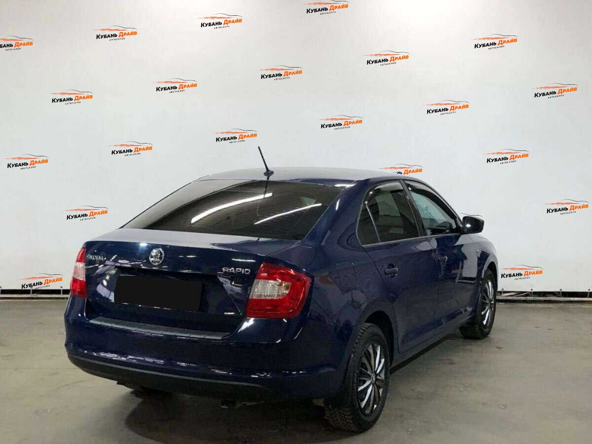 Skoda Rapid 2015 года с пробегом. Фото: #4