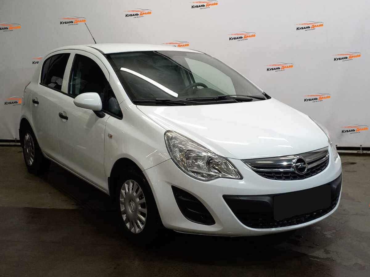 Opel Corsa 2012 года с пробегом. Фото: #2
