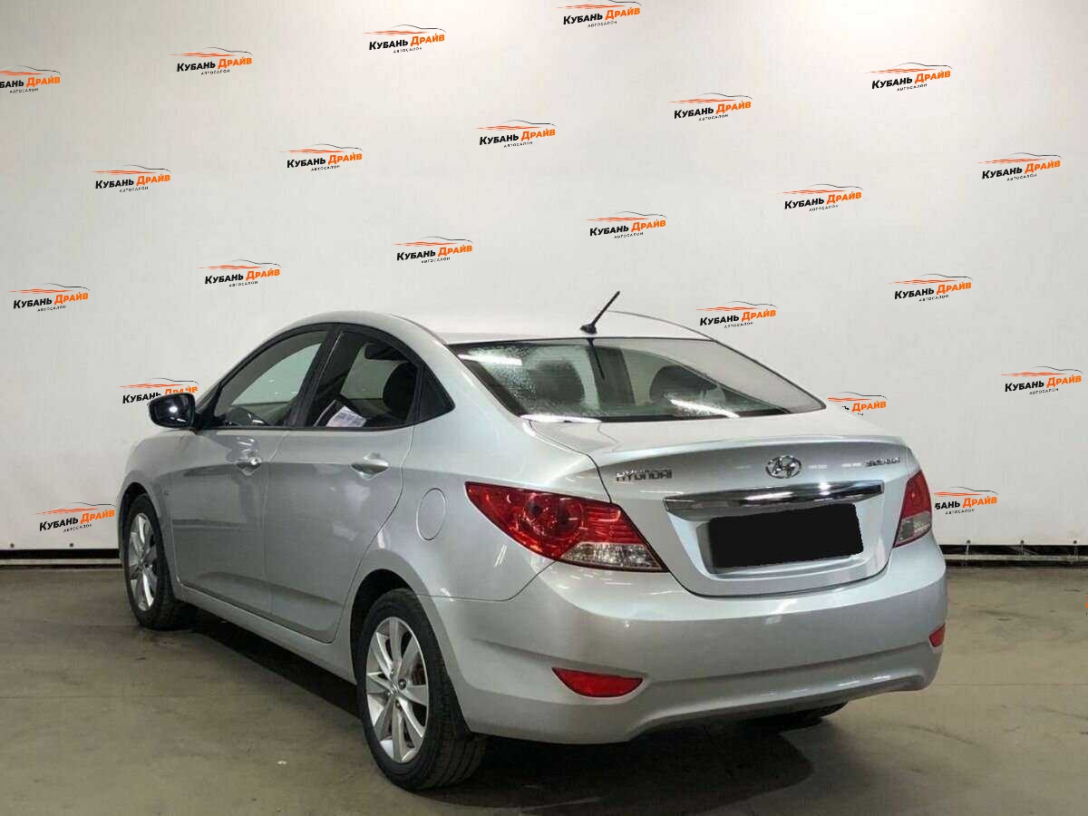 Hyundai Solaris 2014 года с пробегом. Фото: #6