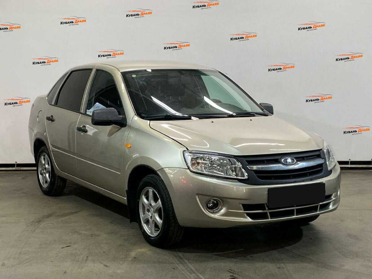 Lada (ВАЗ) Granta 2012 года с пробегом. Фото: #2