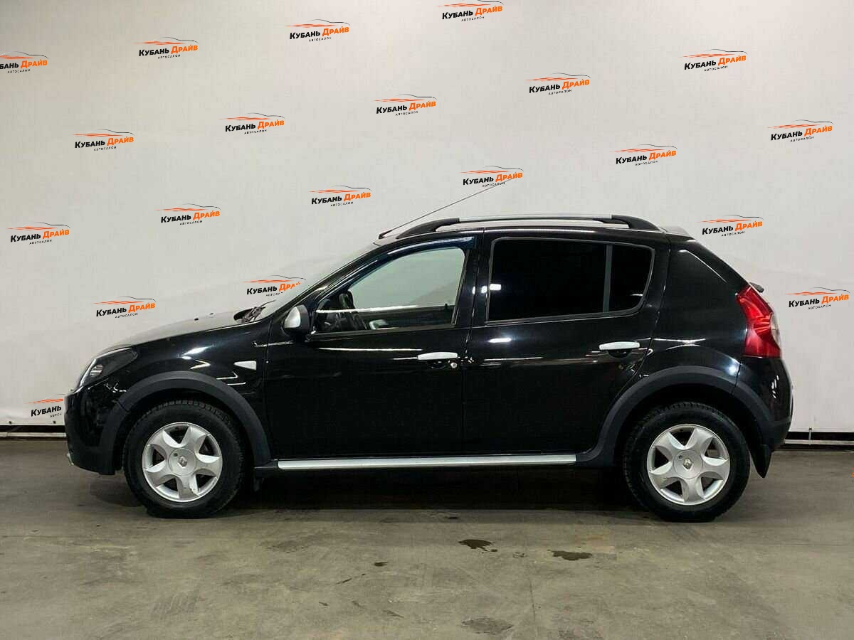 Renault Sandero 2012 года с пробегом. Фото: #7