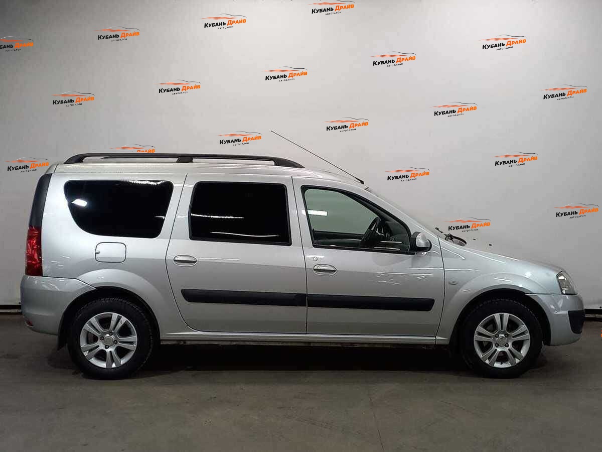 Lada (ВАЗ) Largus 2017 года с пробегом. Фото: #3