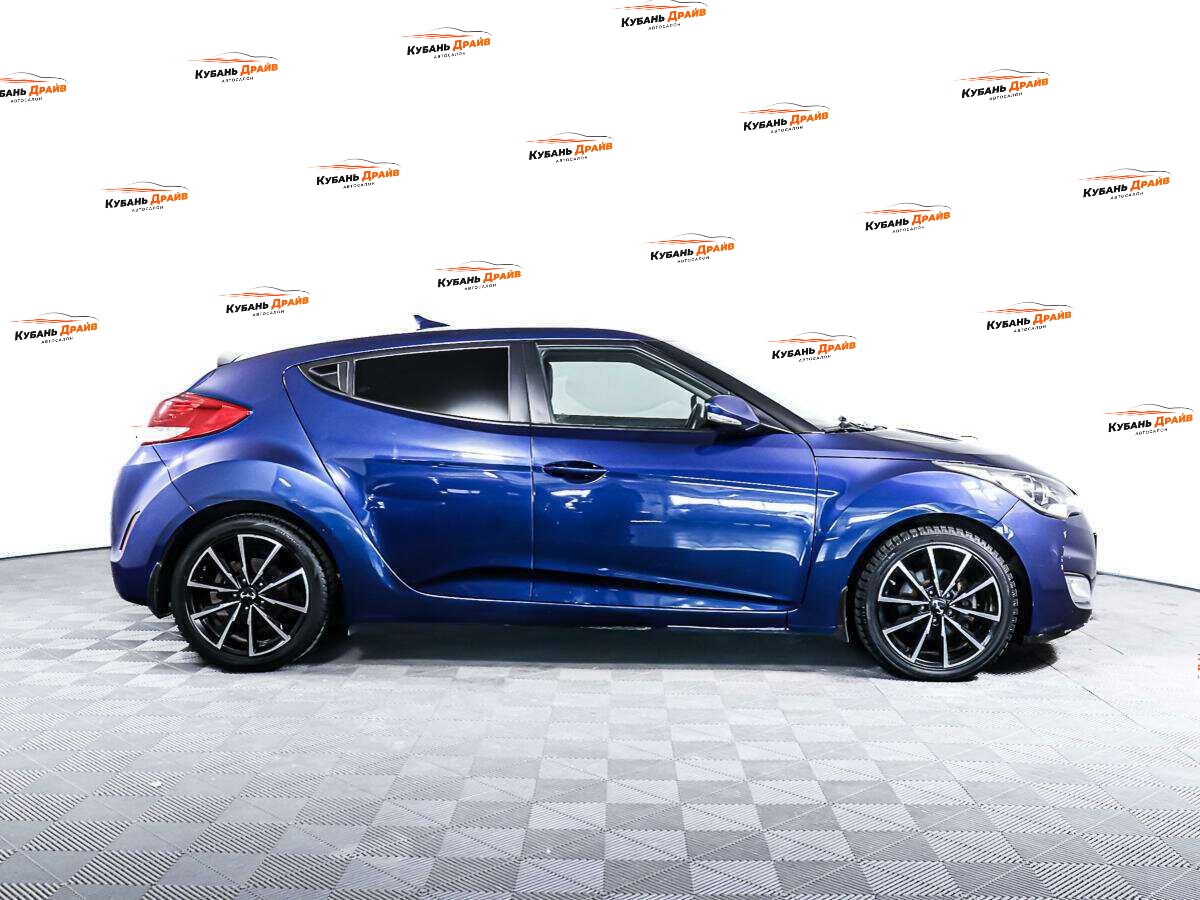 Hyundai Veloster 2015 года с пробегом. Фото: #3