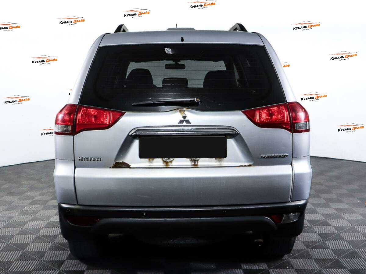 Mitsubishi Pajero Sport 2014 года с пробегом. Фото: #5