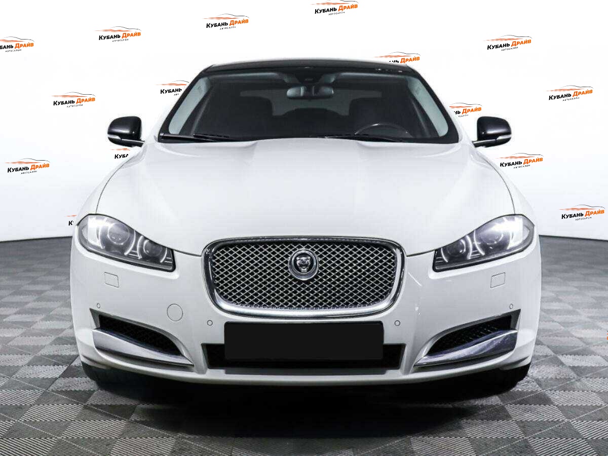 Jaguar XF 2013 года с пробегом. Фото: #1