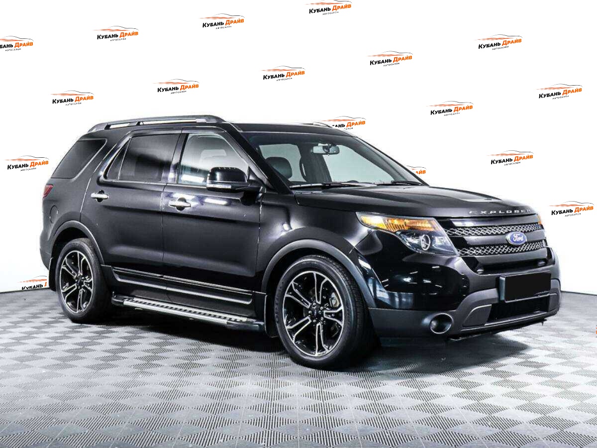 Ford Explorer 2013 года с пробегом. Фото: #2