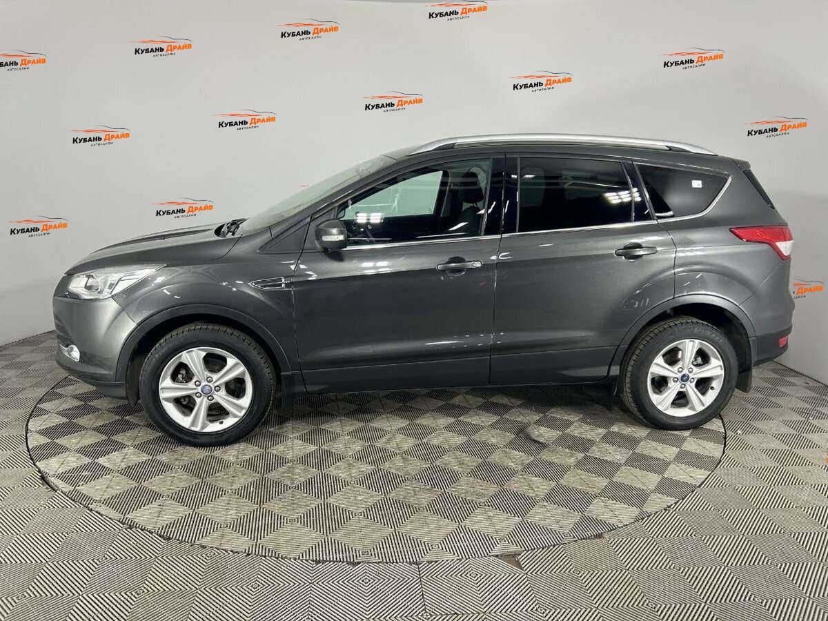 Ford Kuga 2015 года с пробегом. Фото: #4