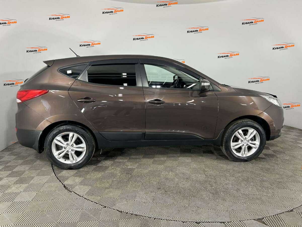 Hyundai ix35 2013 года с пробегом. Фото: #3
