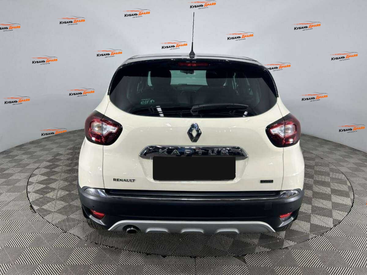 Renault Kaptur 2019 года с пробегом. Фото: #2