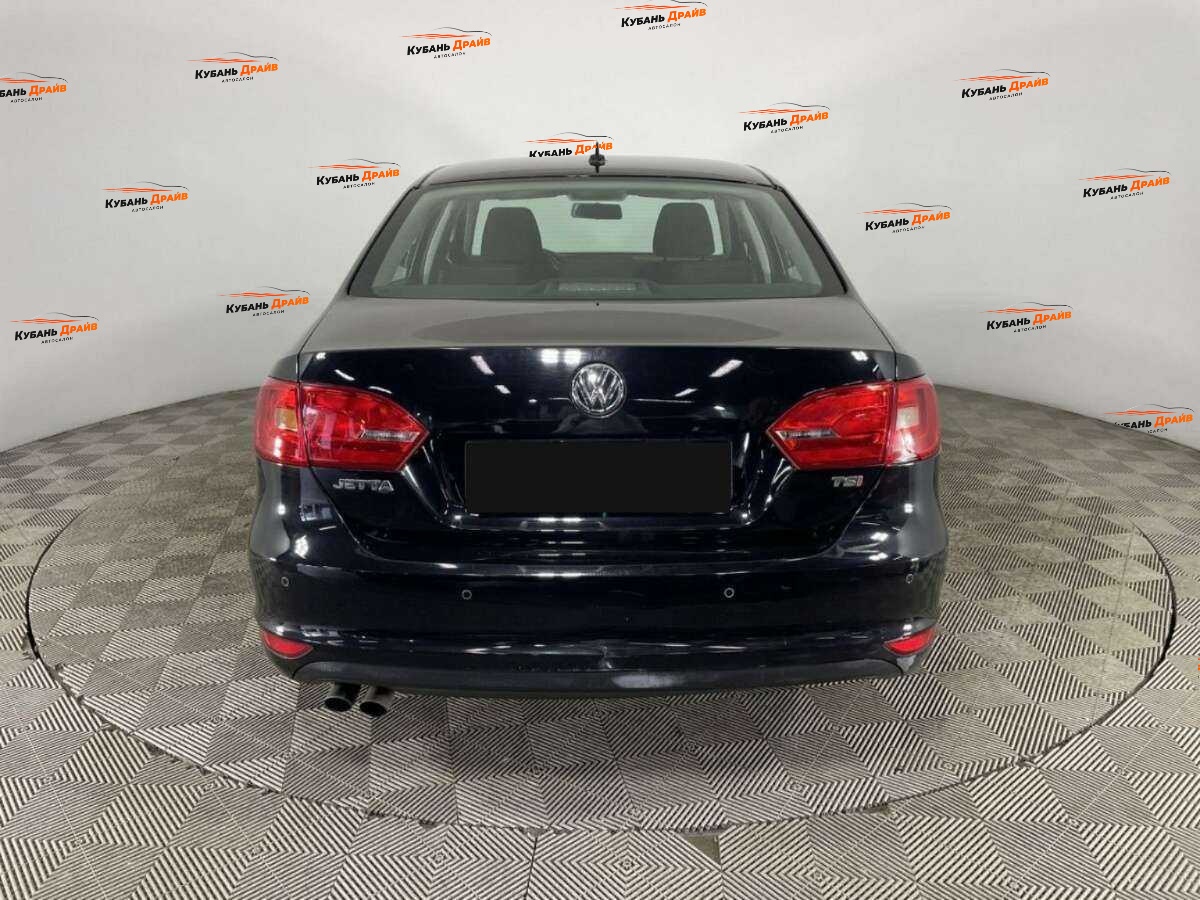 Volkswagen Jetta 2013 года с пробегом. Фото: #2