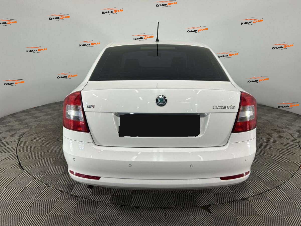 Skoda Octavia 2012 года с пробегом. Фото: #2