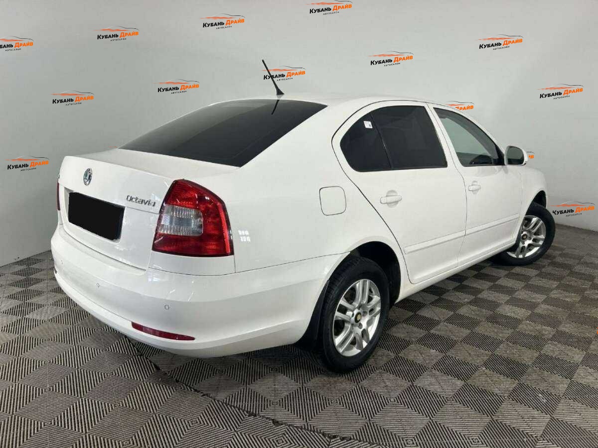Skoda Octavia 2012 года с пробегом. Фото: #5