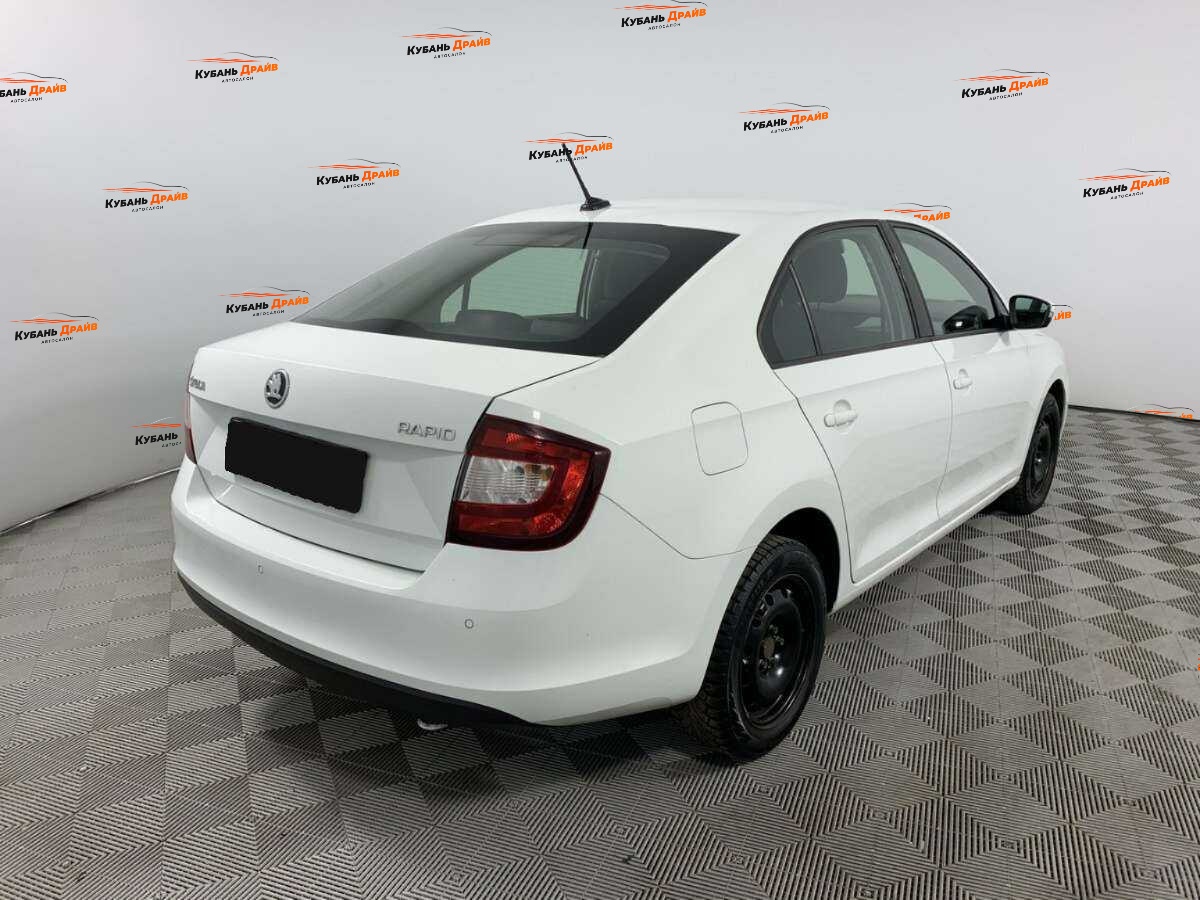 Skoda Rapid 2019 года с пробегом. Фото: #4