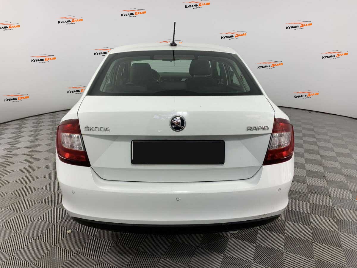 Skoda Rapid 2019 года с пробегом. Фото: #4