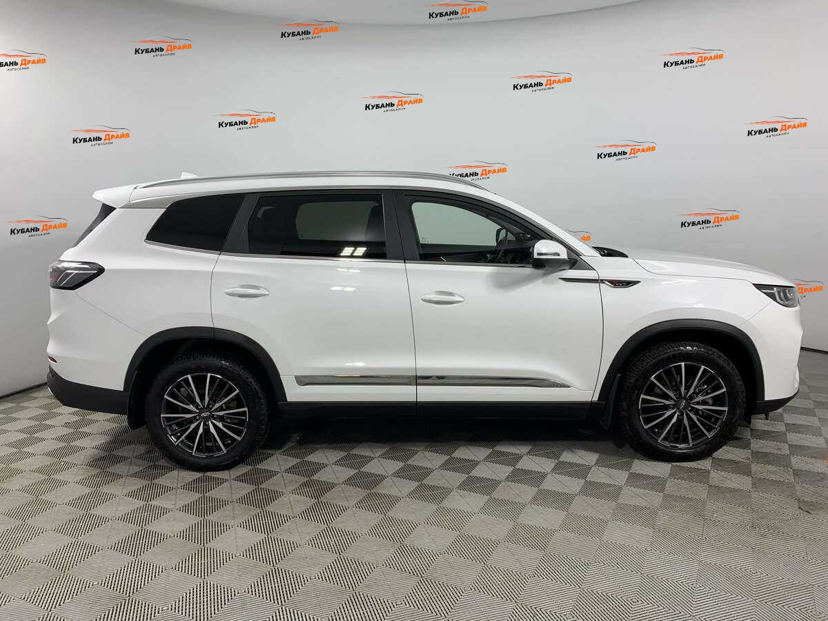 Chery Tiggo 8 Pro Max 2022 года с пробегом. Фото: #3