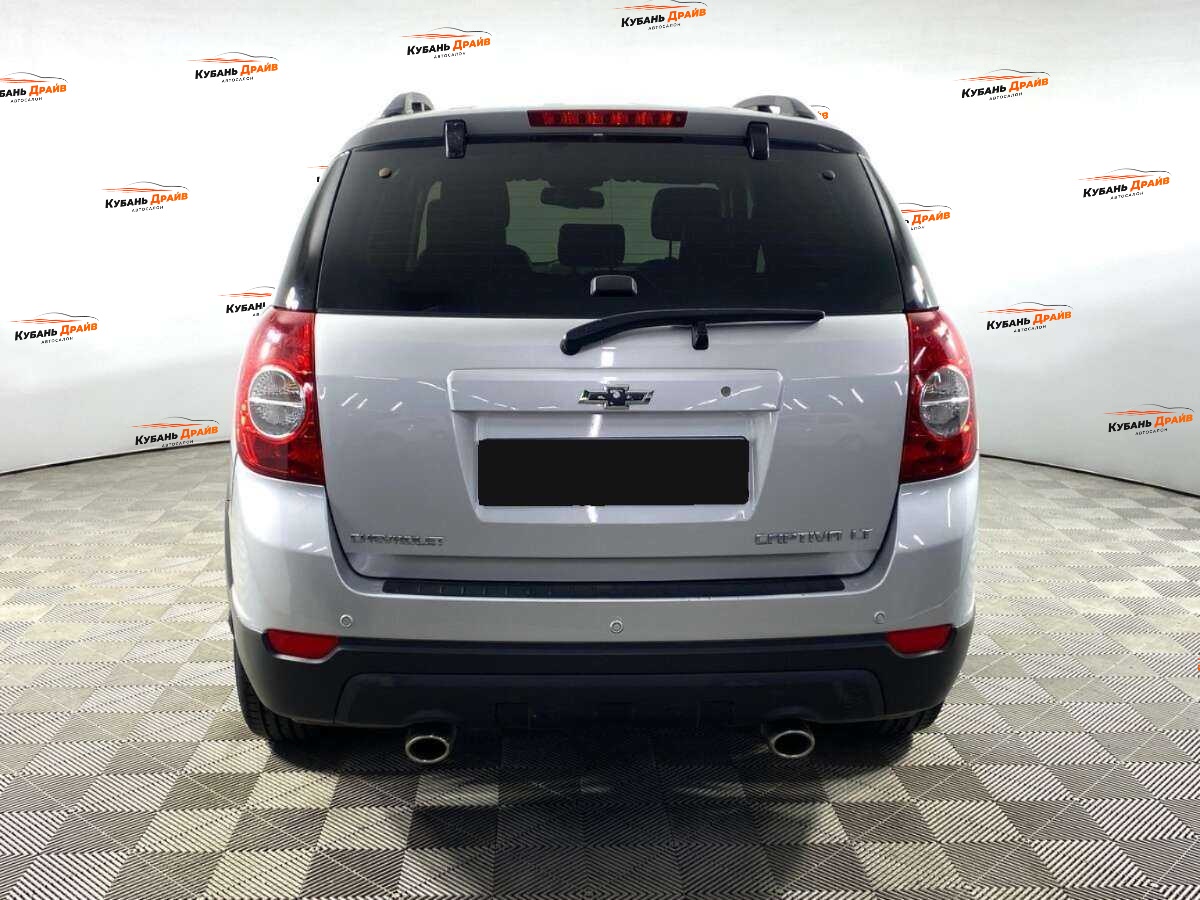 Chevrolet Captiva 2012 года с пробегом. Фото: #4