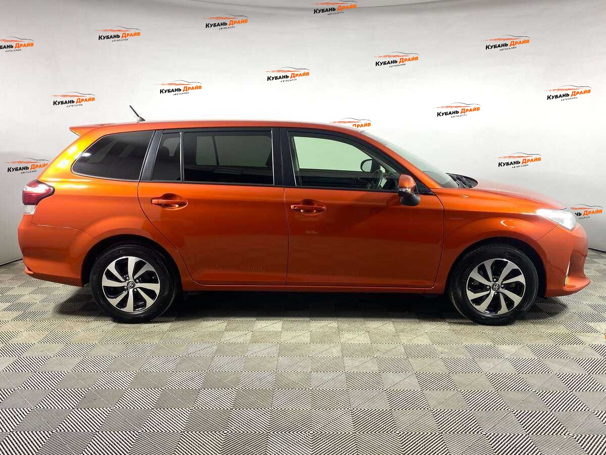 Toyota Corolla 2019 года с пробегом. Фото: #3