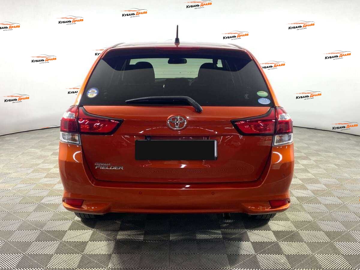 Toyota Corolla 2019 года с пробегом. Фото: #5