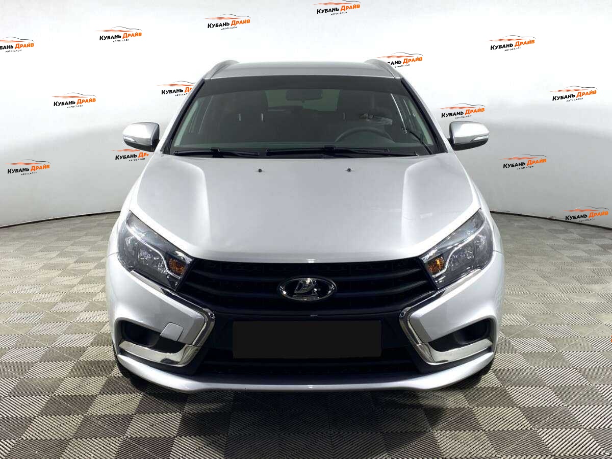 Lada (ВАЗ) Vesta 2021 года с пробегом. Фото: #1