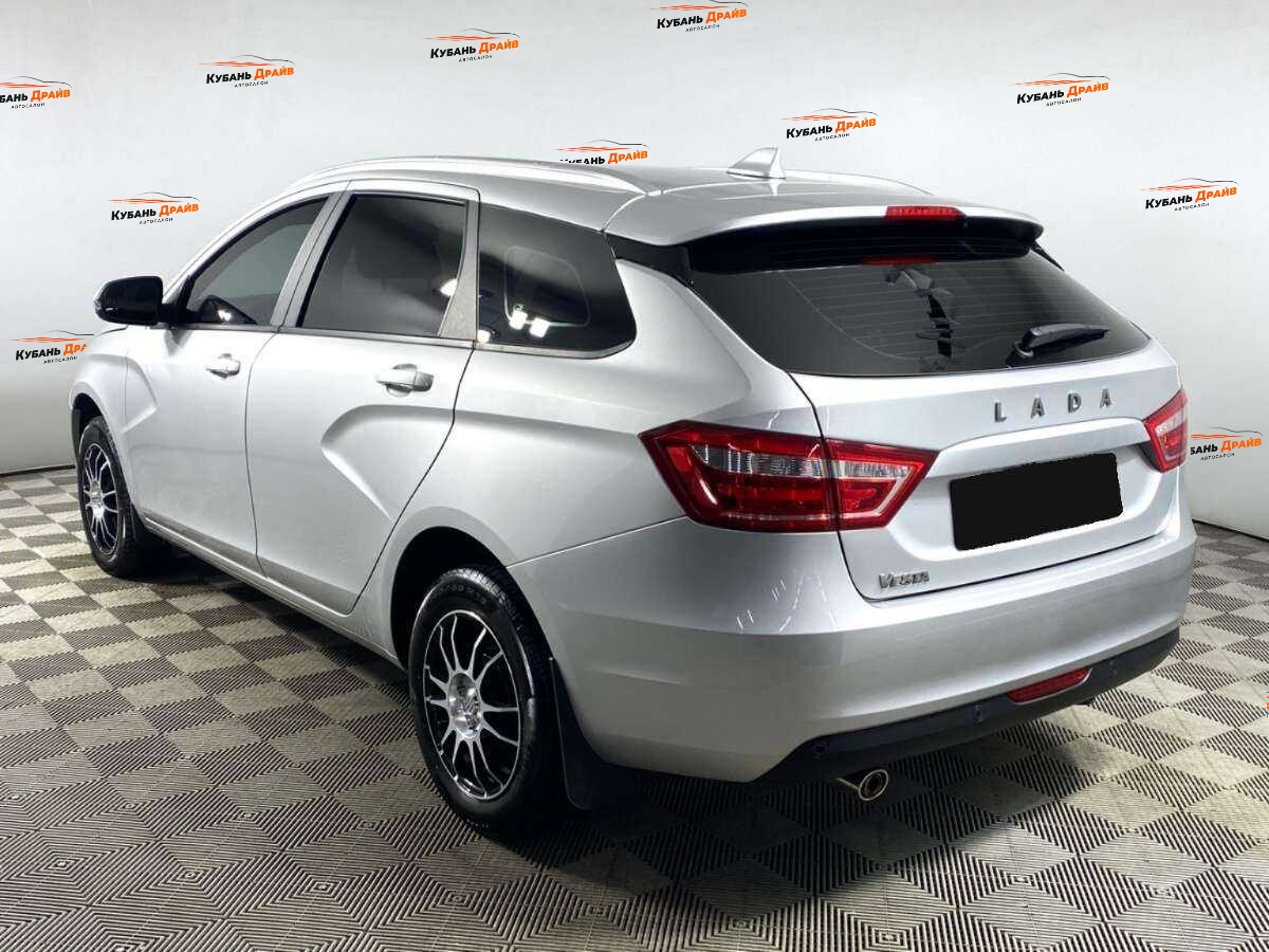 Lada (ВАЗ) Vesta 2021 года с пробегом. Фото: #5