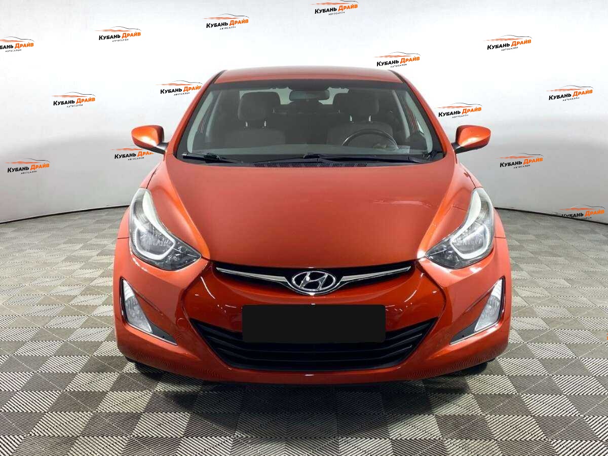 Hyundai Elantra 2015 года с пробегом. Фото: #1
