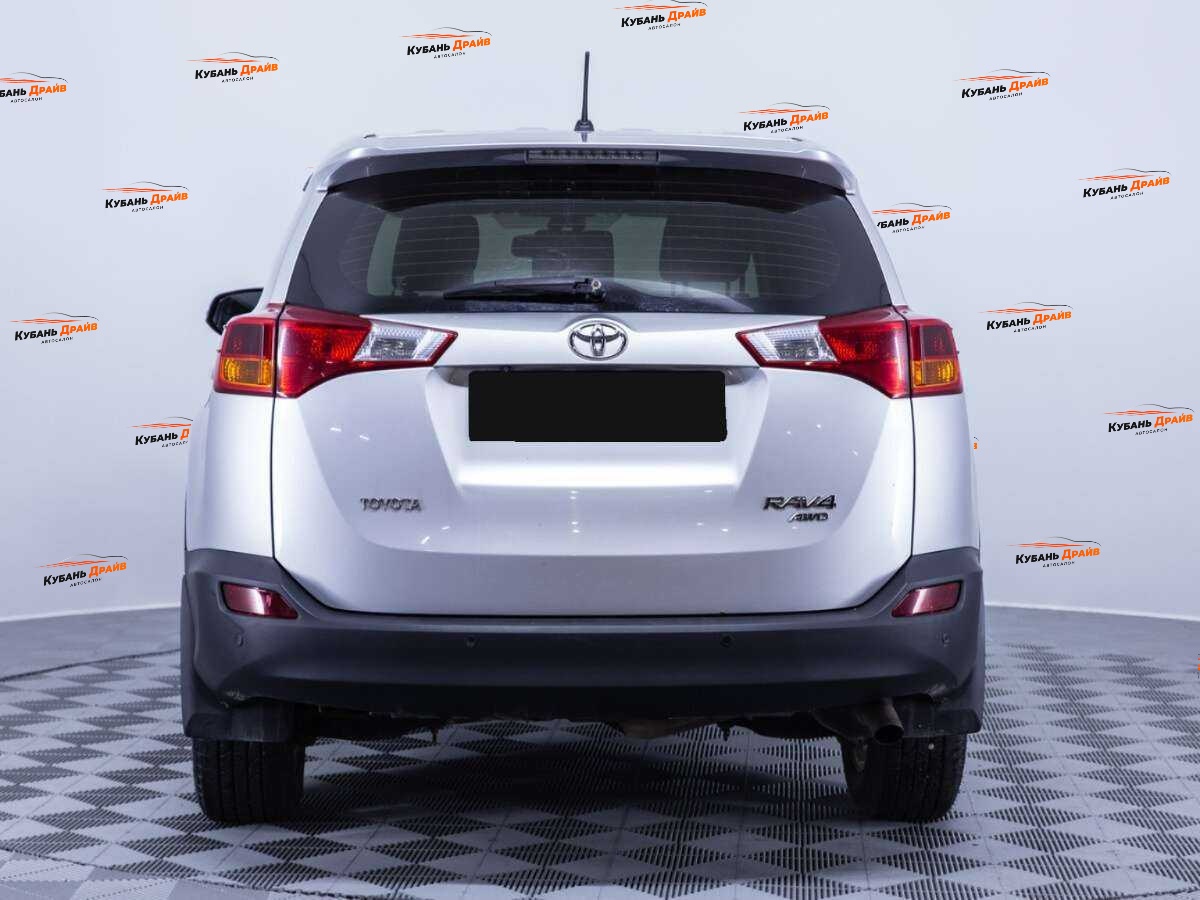 Toyota RAV4 2013 года с пробегом. Фото: #5