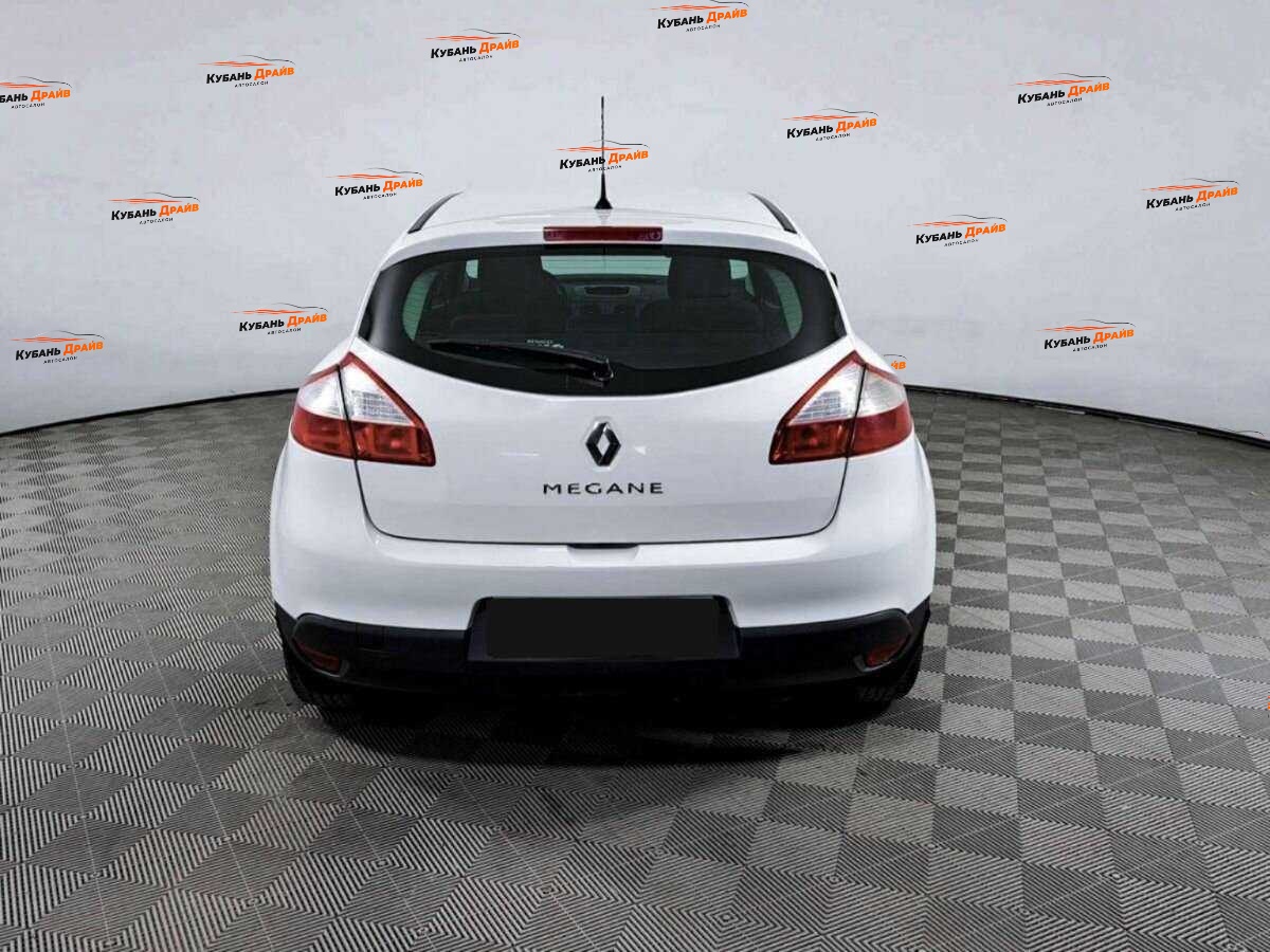Renault Megane 2013 года с пробегом. Фото: #5