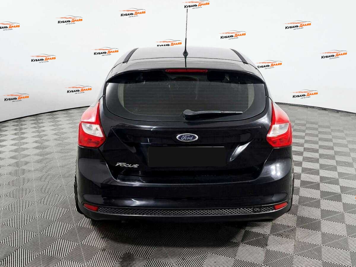 Ford Focus 2012 года с пробегом. Фото: #4