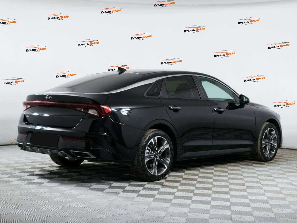 Kia K5 2021 года с пробегом. Фото: #4