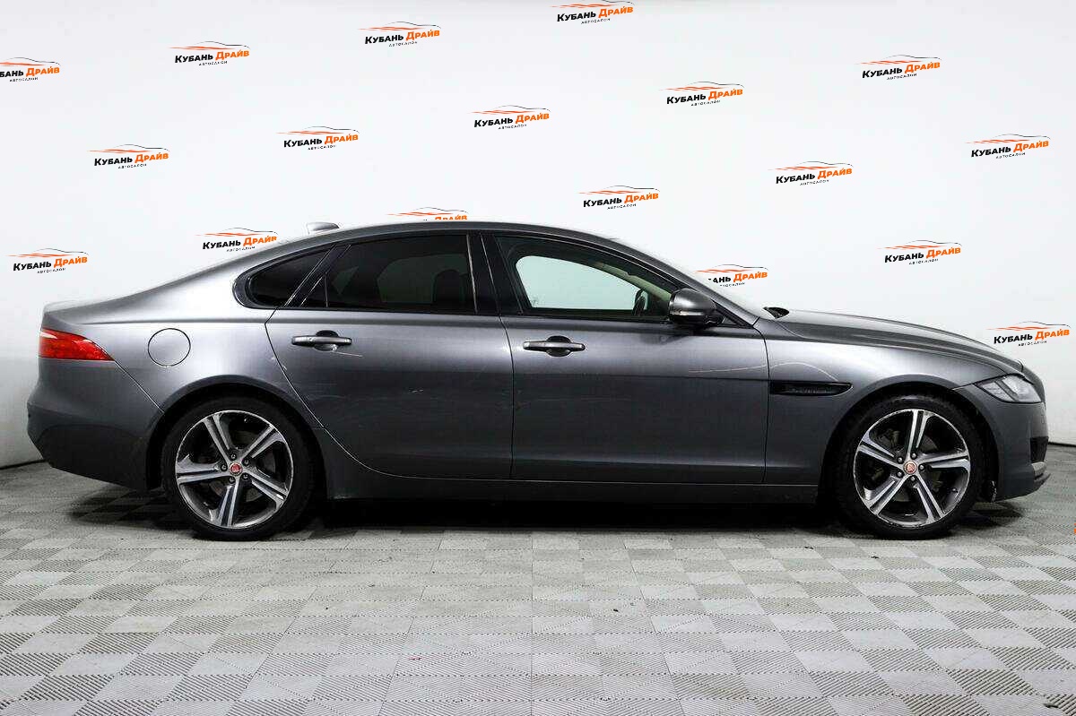 Jaguar XF 2016 года с пробегом. Фото: #3