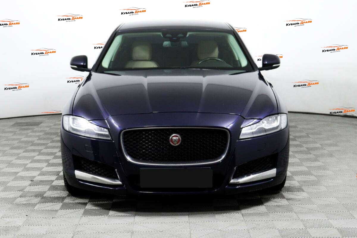 Jaguar XF 2016 года с пробегом. Фото: #1