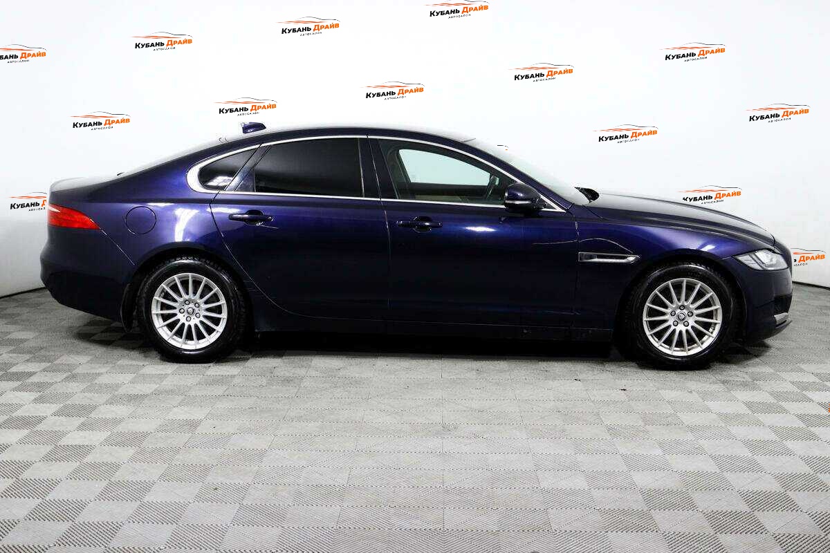 Jaguar XF 2016 года с пробегом. Фото: #3