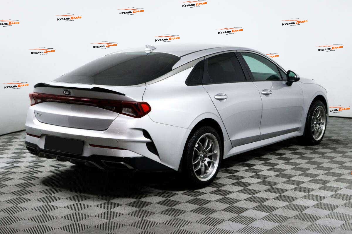 Kia K5 2020 года с пробегом. Фото: #4