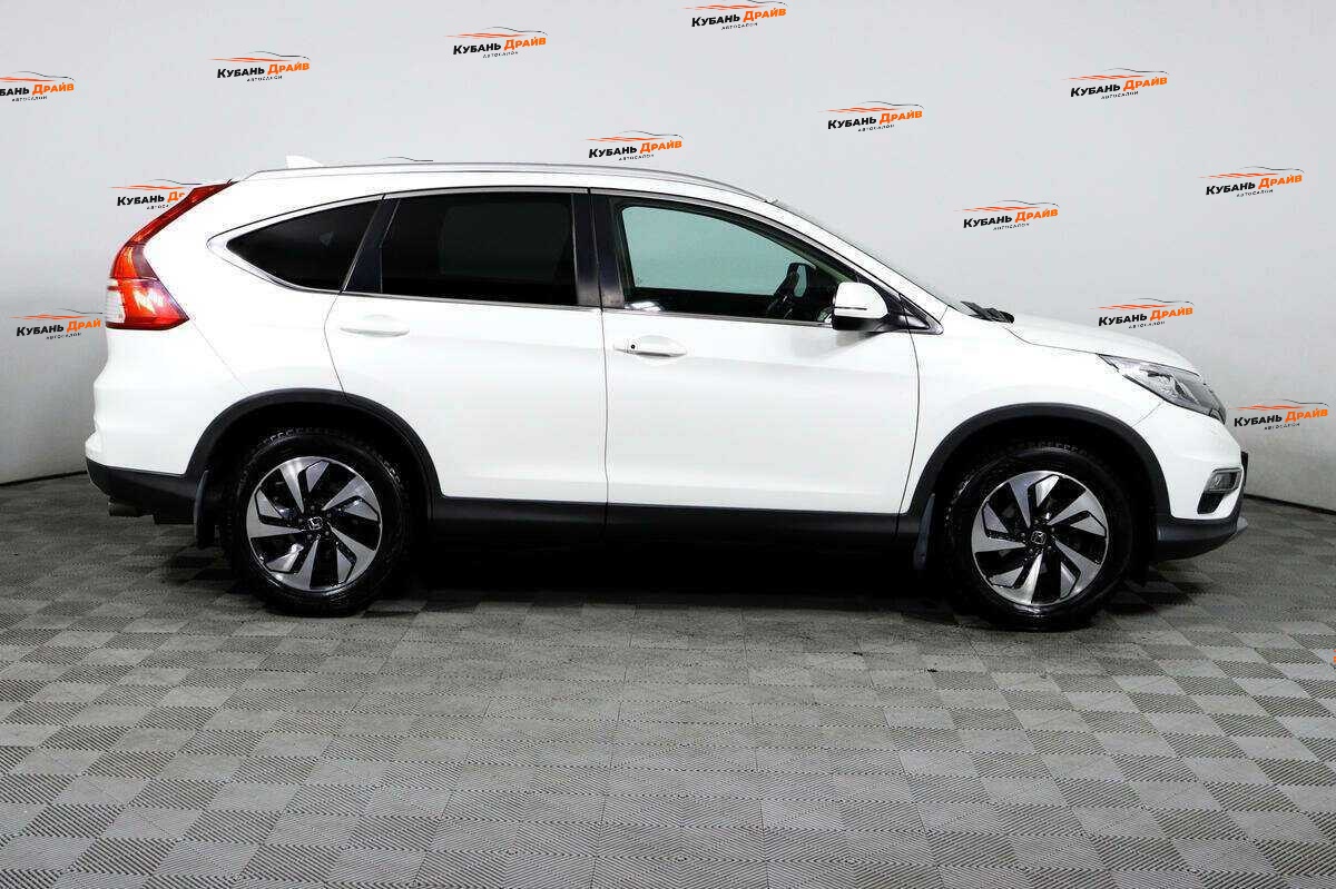 Honda CR-V 2016 года с пробегом. Фото: #3