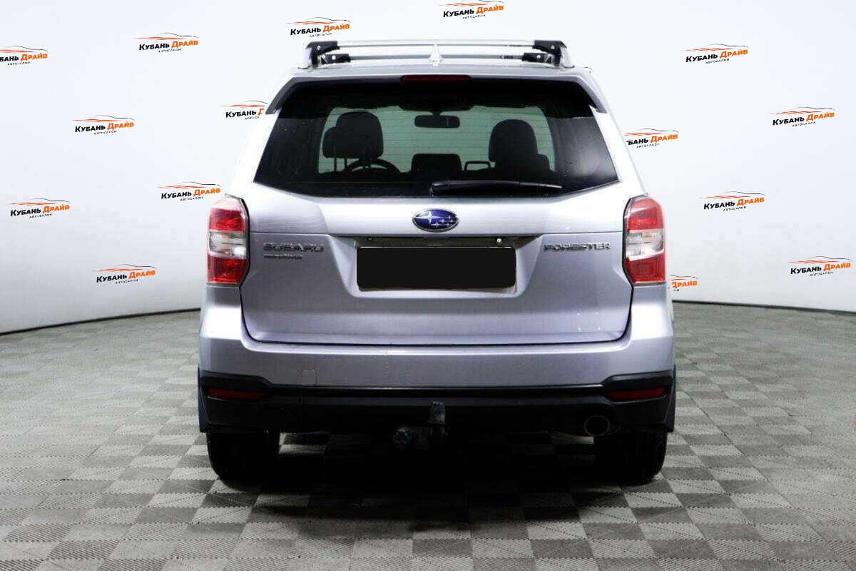 Subaru Forester 2015 года с пробегом. Фото: #5