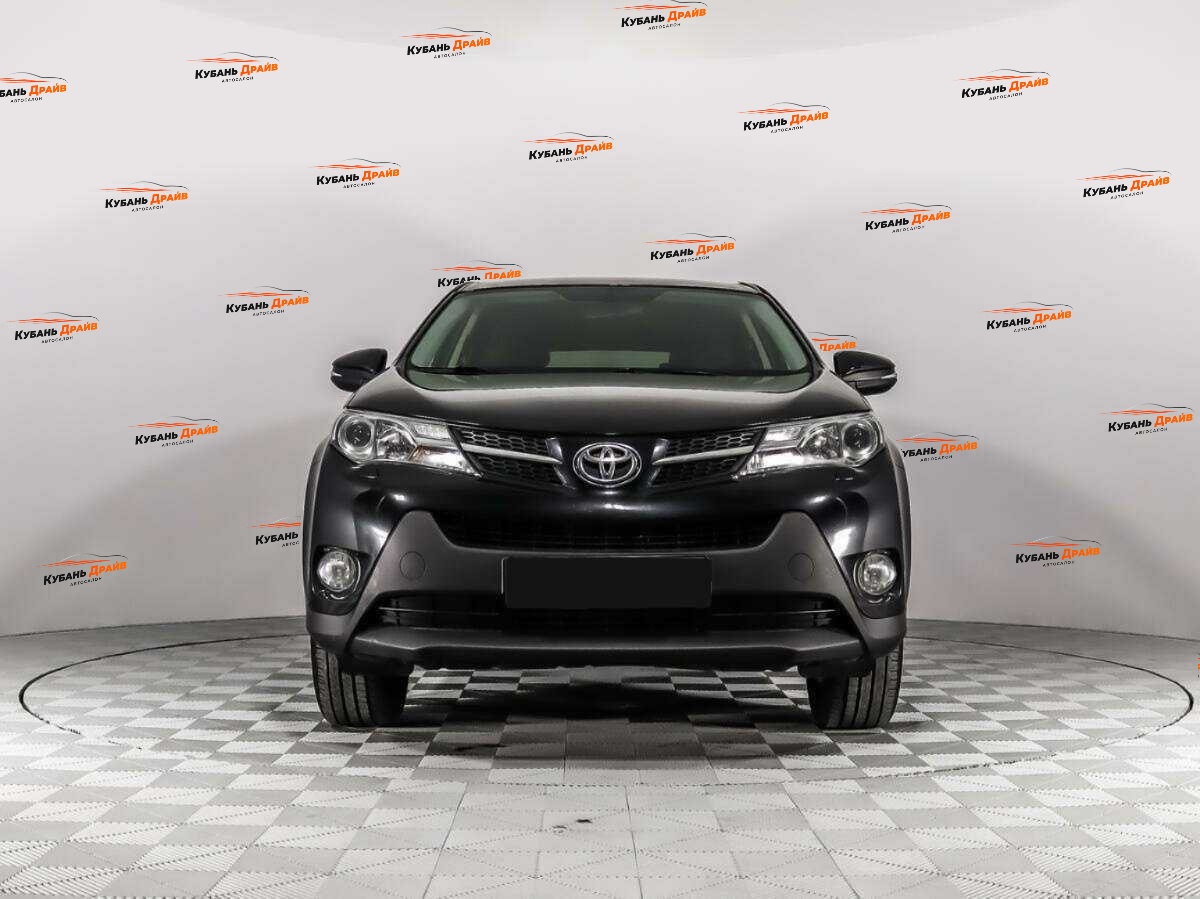 Toyota RAV4 2013 года с пробегом. Фото: #1