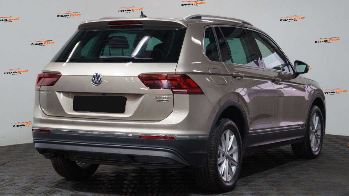 Volkswagen Tiguan 2018 года с пробегом. Фото: #3
