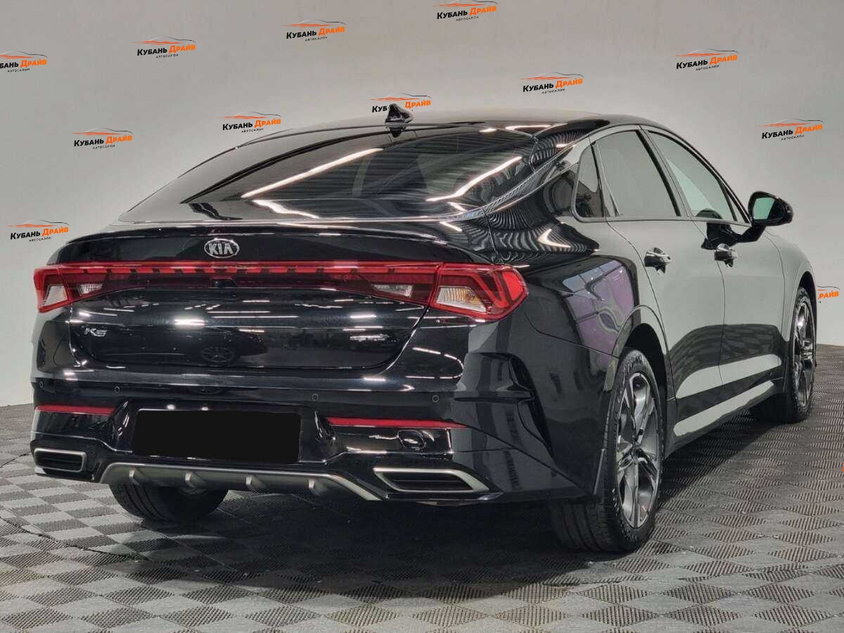 Kia K5 2021 года с пробегом. Фото: #2