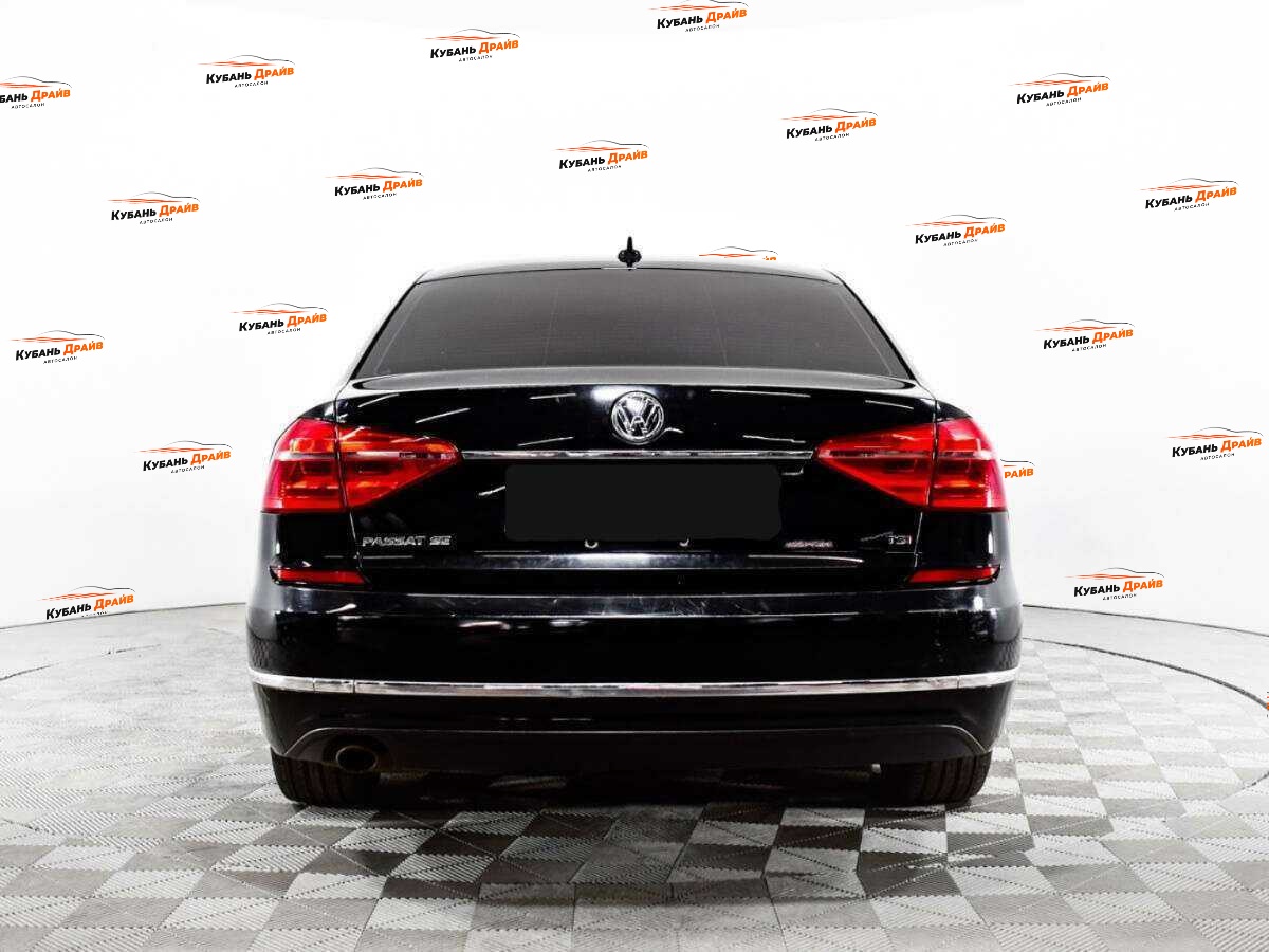Volkswagen Passat 2016 года с пробегом. Фото: #5