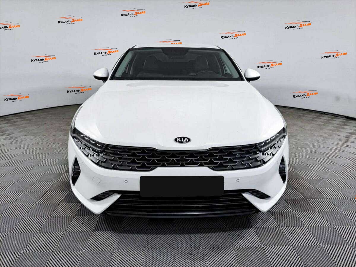 Kia K5 2020 года с пробегом. Фото: #1