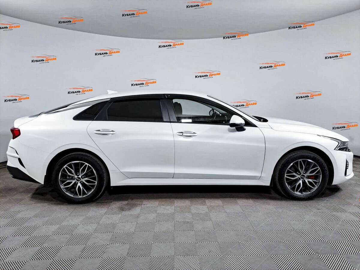 Kia K5 2020 года с пробегом. Фото: #3