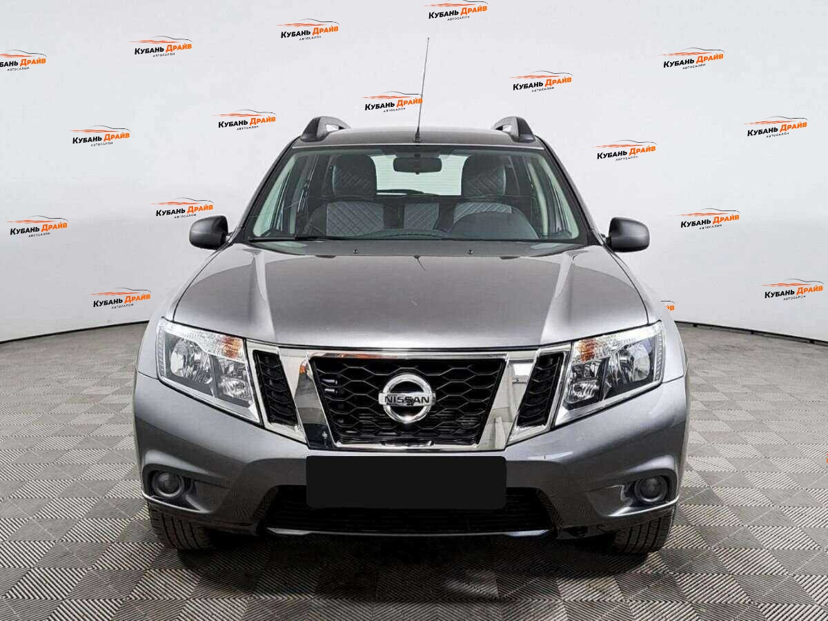 Nissan Terrano 2019 года с пробегом. Фото: #1