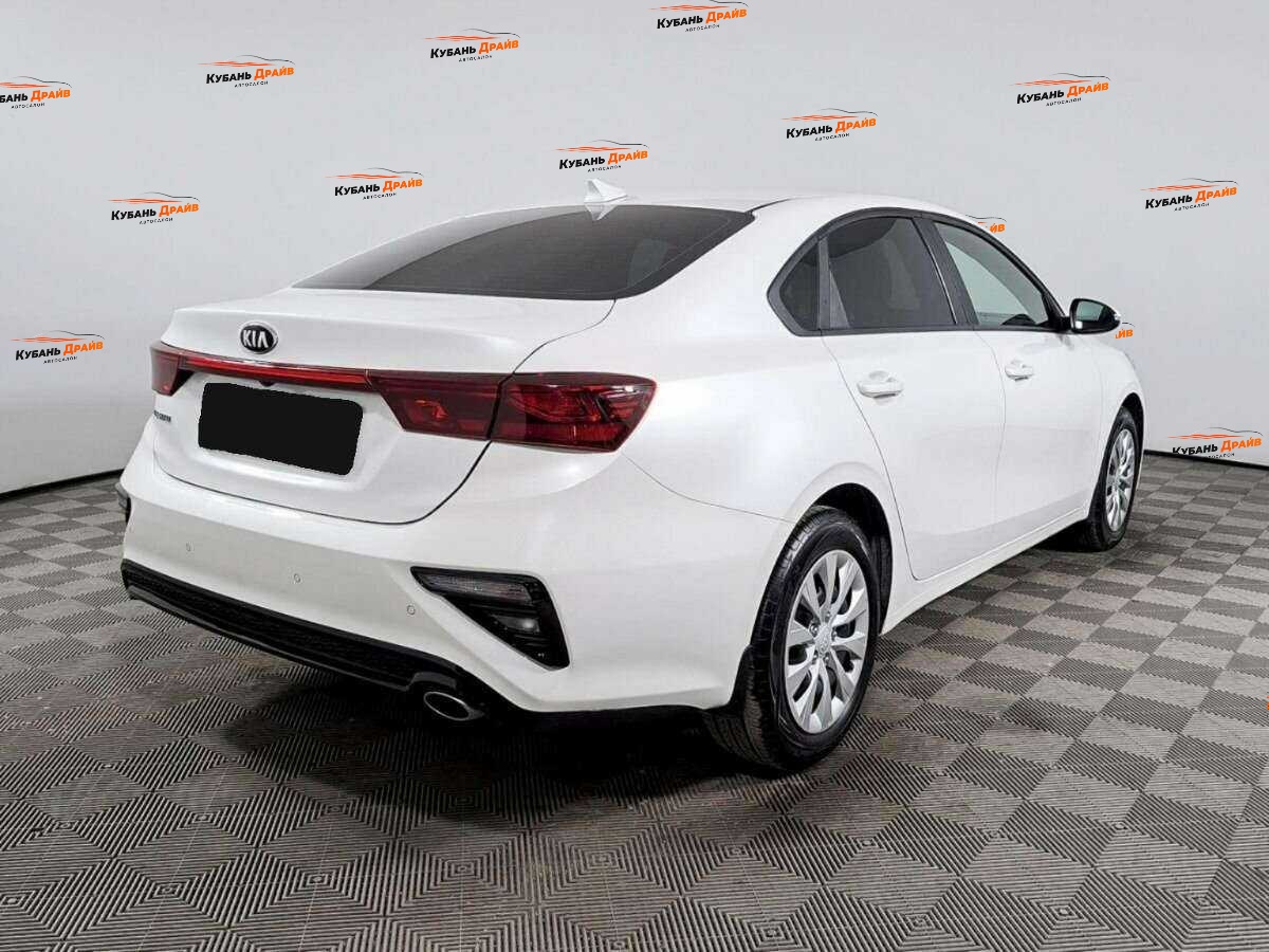 Kia Cerato 2021 года с пробегом. Фото: #3